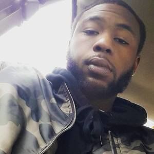 Meet your Posher, Darien